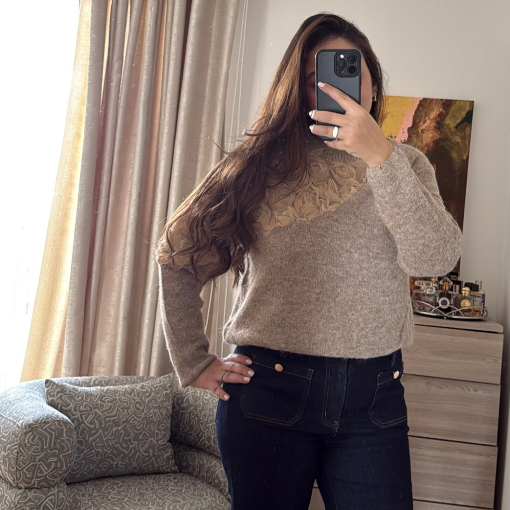 Pull à Fleurs Beige