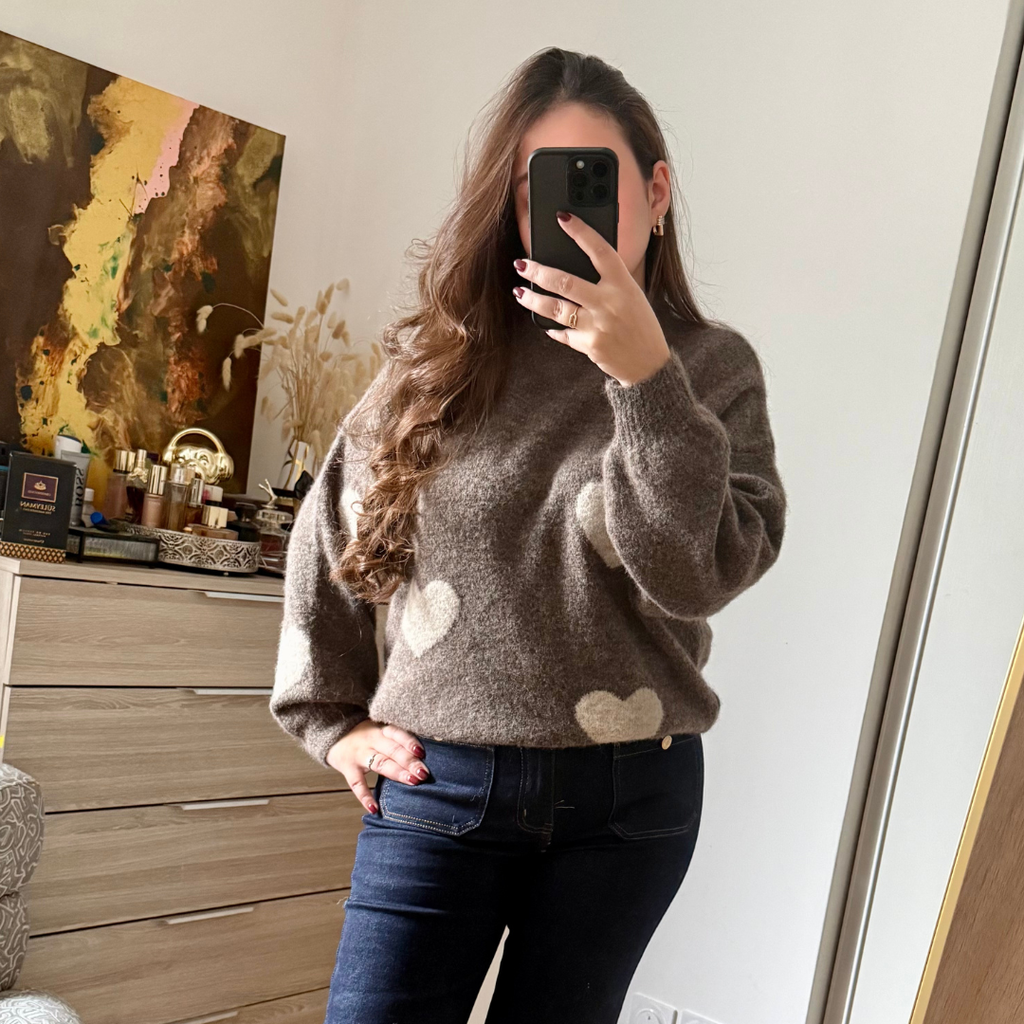 Pull Taupe à Cœurs