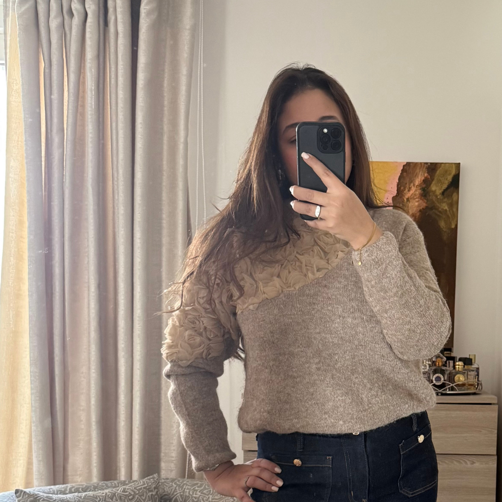 Pull à Fleurs Beige